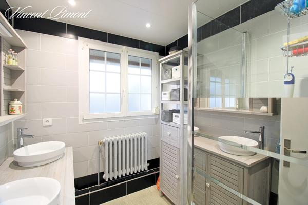 Maison rénovée 5 pièces – 105 m² avec terrain clos de 597 m² à Beauvais (Notre Dame du Thil)