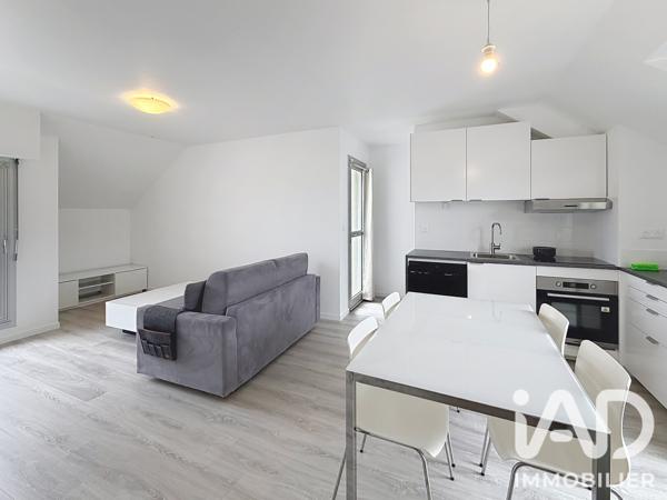 Location appartement 3 pièces 52,34 m² Mandres-les-Roses