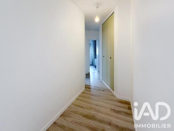 Location appartement 3 pièces 52,34 m² Mandres-les-Roses
