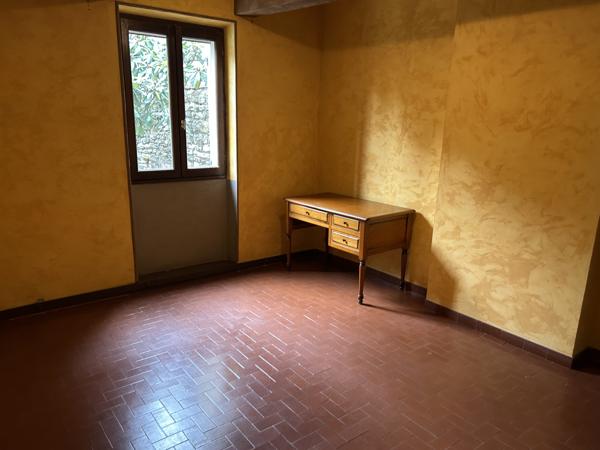 Maison 4 pièces - 140 m² Exclusivité efficity