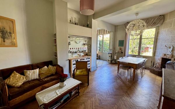 Maison à vendre    6 pièces • 169 m2 Bordeaux