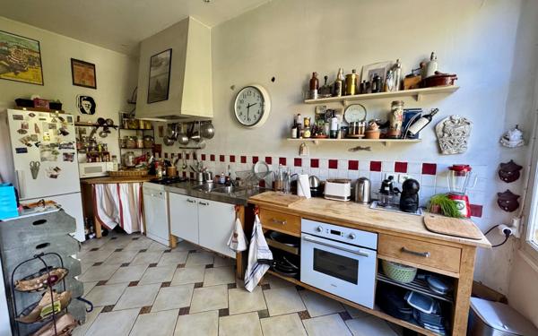 Maison à vendre    6 pièces • 169 m2 Bordeaux
