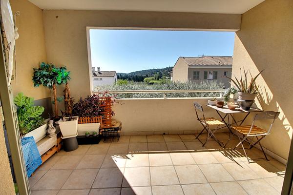 A VENDRE EXCLUSIVITE ! Appartement Lorgues 4 pièces 80 m²