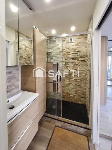 Clamart Appartement T5 proche Tram T6 et de toutes commodités.