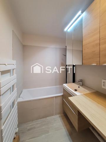 Clamart Appartement T5 proche Tram T6 et de toutes commodités.