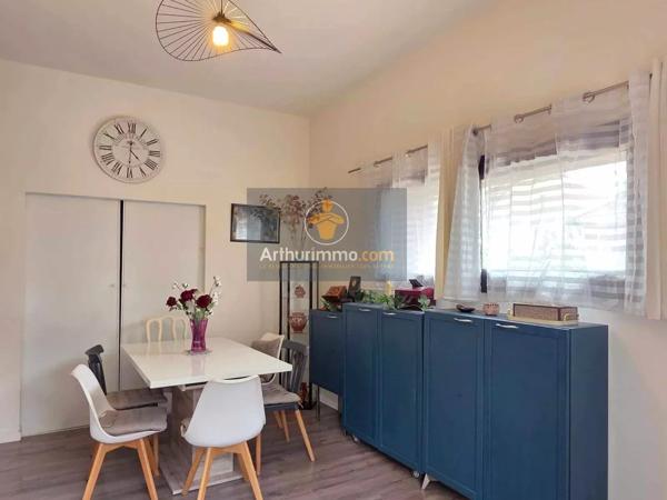 Vente                                                      Appartement
                        
                     3 pièces                      47 m2                     à Sarcelles