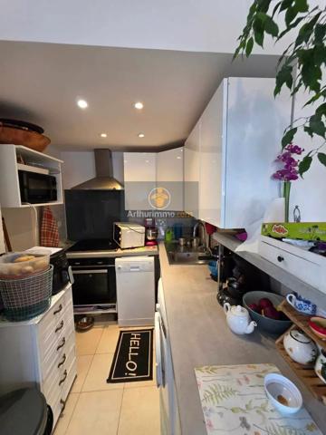 Vente                                                      Appartement
                        
                     3 pièces                      47 m2                     à Sarcelles