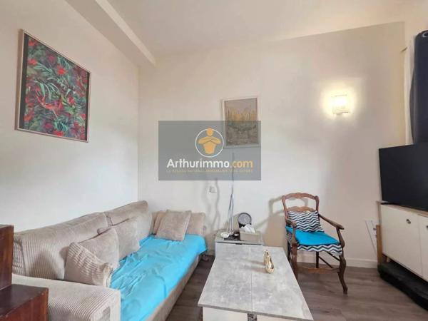 Vente                                                      Appartement
                        
                     3 pièces                      47 m2                     à Sarcelles