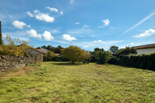 À vendre : Terrain de 853 m² à Labenne !