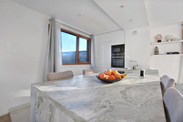 Appartement 3 pièces - 70 m² Exclusivité efficity