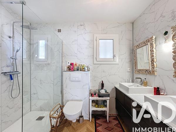 Maison à vendre 5 pièces 193 m² Sainte-Maxime