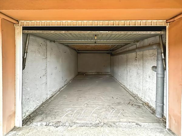 Garage de 18 m² dans résidence à Carcassonne