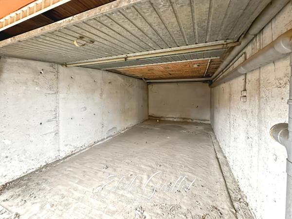 Garage de 18 m² dans résidence à Carcassonne