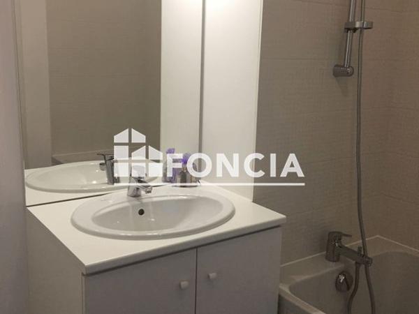 Location Appartement 3 pièces 66.3 m² - RCE NATURA-GINKO Bordeaux 33000