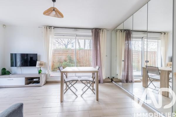 Appartement à vendre 2 pièces 43 m² Sainte-Geneviève-des-Bois