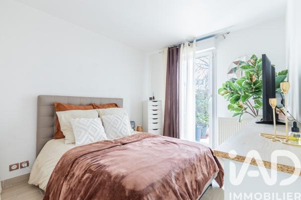 Appartement à vendre 2 pièces 43 m² Sainte-Geneviève-des-Bois