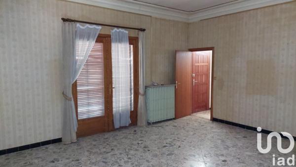 Maison 18 pièces de 508 m² à Beauvoisin (30640)