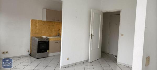 Appartement à louer 2 pièces 42.61m²