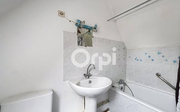 Appartement à louer    2 pièces •  Compiègne