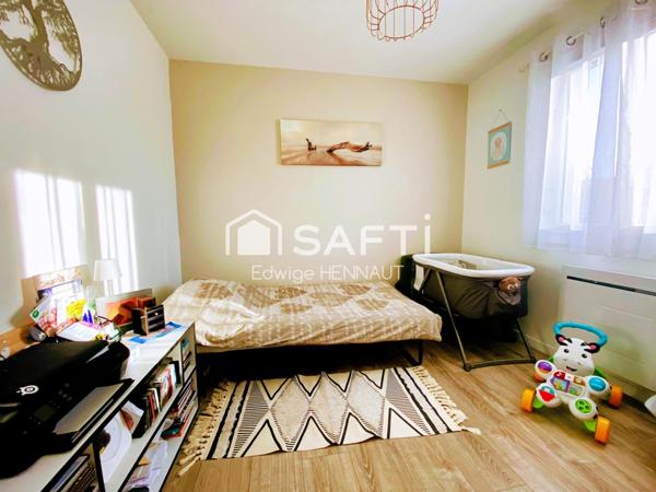 Plain pied, proche commodités, quartier calme à Parempuyre