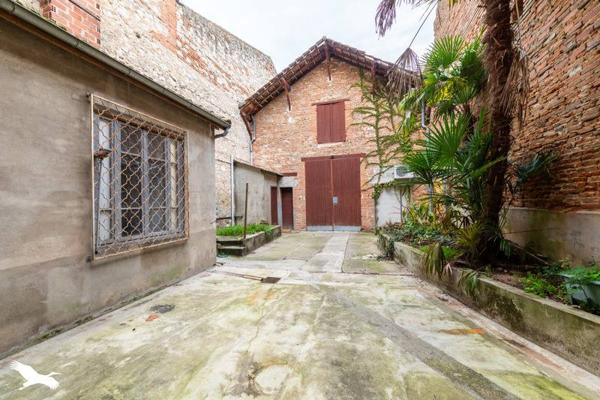 Immeuble à vendre |  Valence |  618 m²