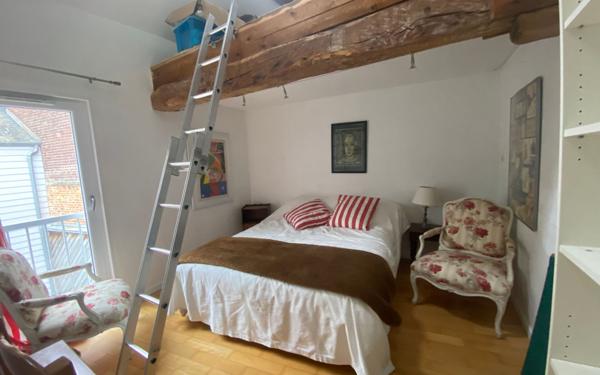 Maison à vendre    9 pièces •  Eu