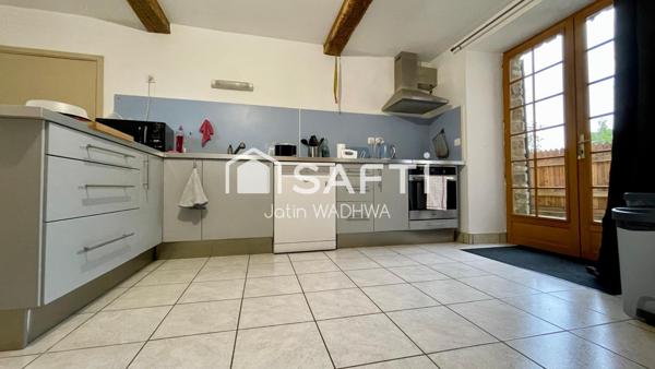 Maison familiale lumineuse avec jardin à Jandun !