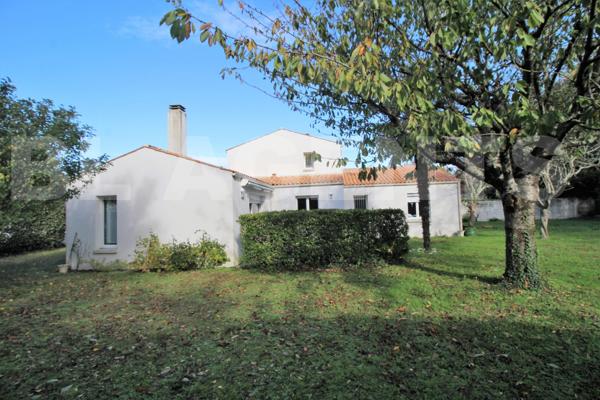 maison/villa 6 pièce(s) 143 m2