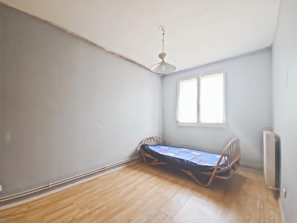 Appartement Les Mureaux 5 pièce(s) 90m²