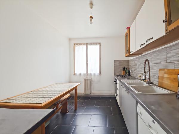 Appartement Les Mureaux 5 pièce(s) 90m²