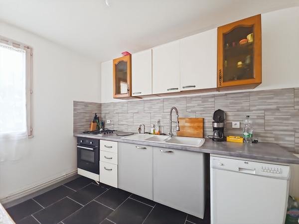 Appartement Les Mureaux 5 pièce(s) 90m²