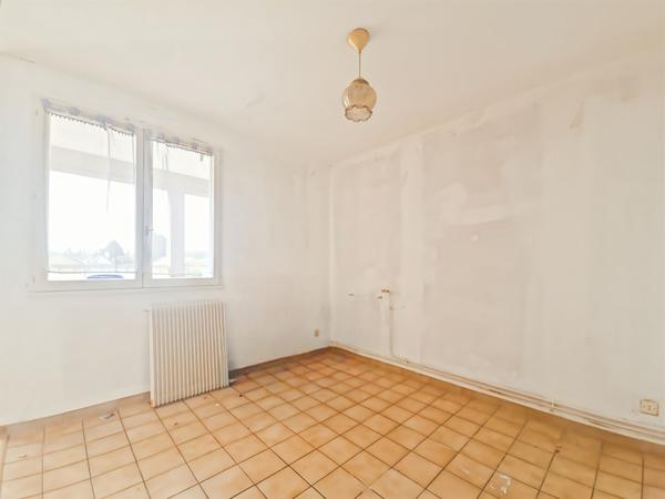 Appartement Les Mureaux 5 pièce(s) 90m²