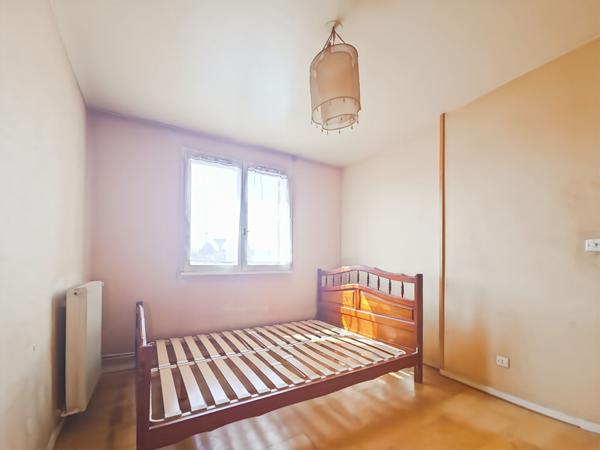Appartement Les Mureaux 5 pièce(s) 90m²
