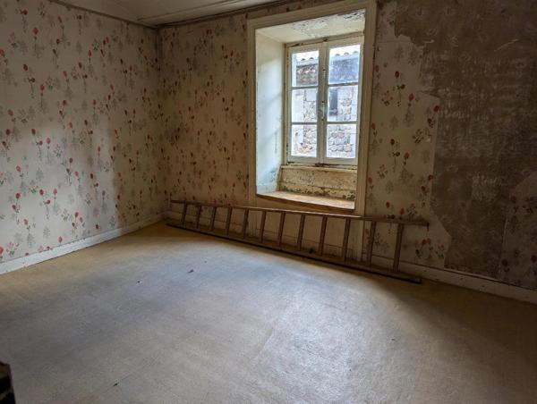 Maison 5 pièce(s) 140 m2 LE CHEYLARD