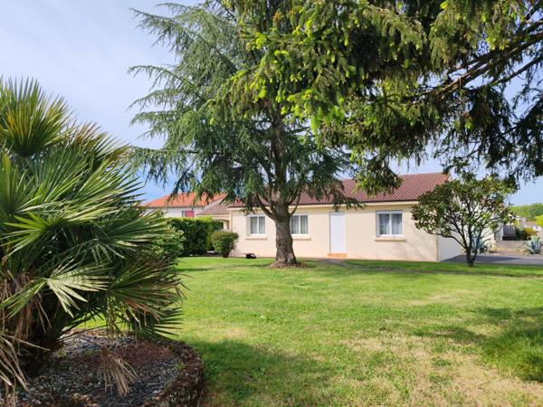 Maison à vendre 5 pièces TREIZE SEPTIERS (85)