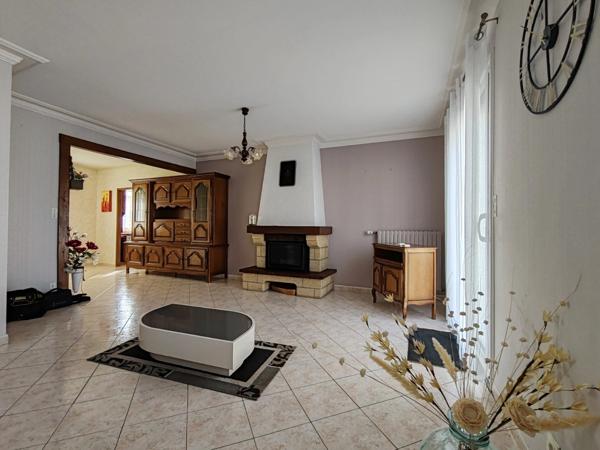 Maison à vendre 5 pièces TREIZE SEPTIERS (85)