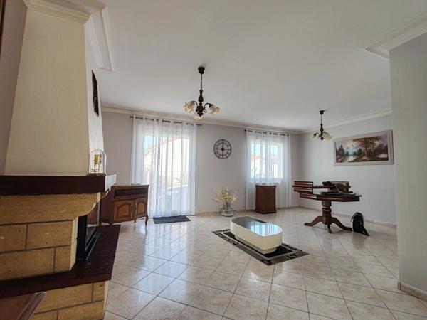Maison à vendre 5 pièces TREIZE SEPTIERS (85)