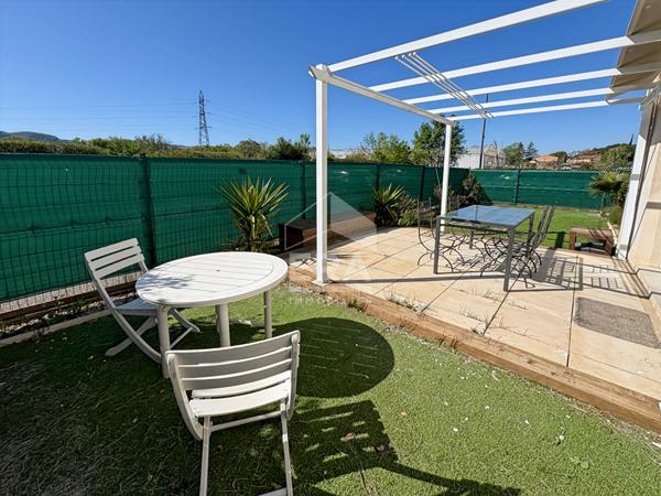 LES PENNES MIRABEAU - Appartement T2 55m2 avec jardin de 130m2
