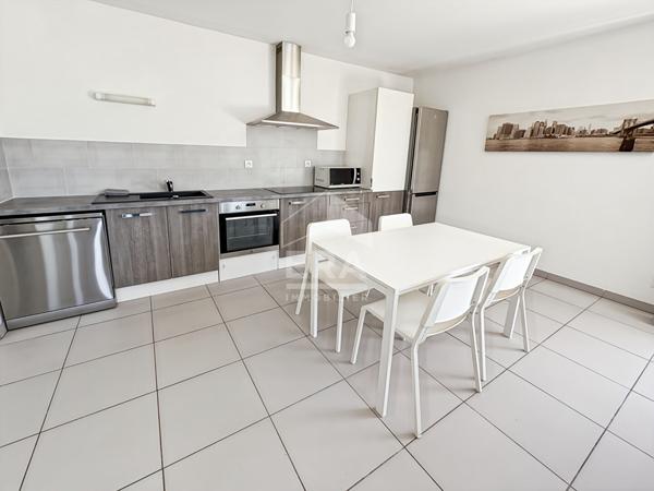 LES PENNES MIRABEAU - Appartement T2 55m2 avec jardin de 130m2