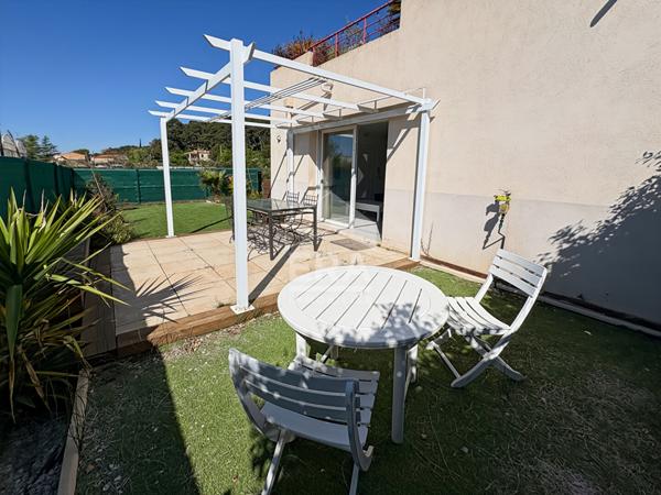 LES PENNES MIRABEAU - Appartement T2 55m2 avec jardin de 130m2
