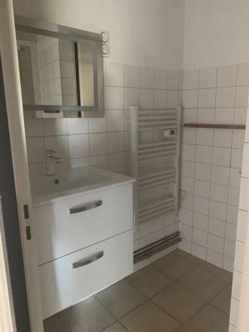 Appartement Pont Sainte Maxence 1 pièce(s) 25.07 m2
