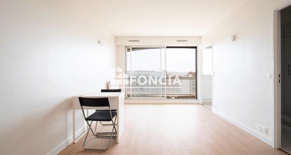 À vendre Studio 27 m² - Courbevoie 92400