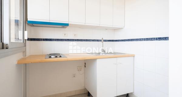 À vendre Studio 27 m² - Courbevoie 92400