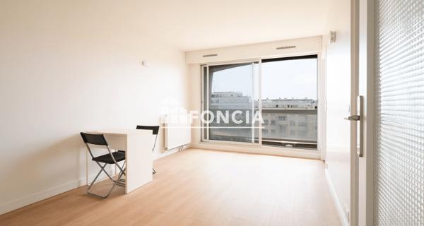 À vendre Studio 27 m² - Courbevoie 92400