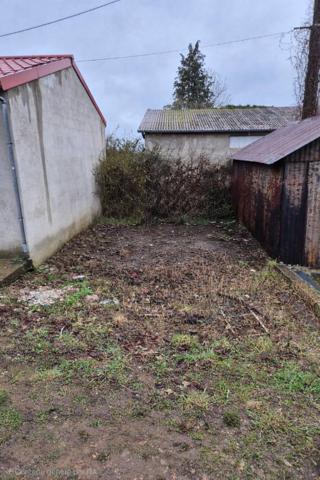 Terrain à MONT SAINT MARTIN (54350)