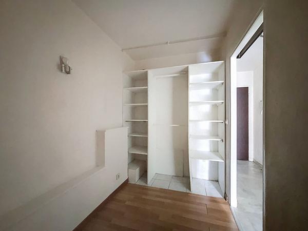 Appartement 3 pièces lumineux 47,66 m² ? Antibes, quartier Rostagne