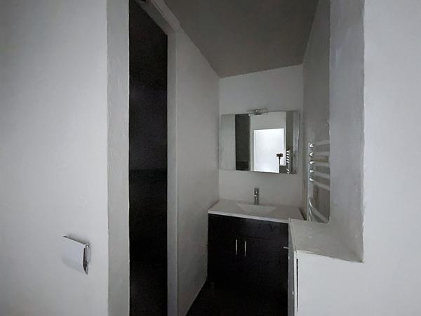 Appartement 3 pièces lumineux 47,66 m² ? Antibes, quartier Rostagne
