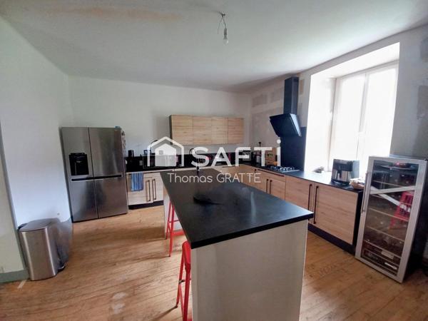 Propriété de charme avec potentiel gîtes – 263 m² habitables – 6 chambres – Dépendances