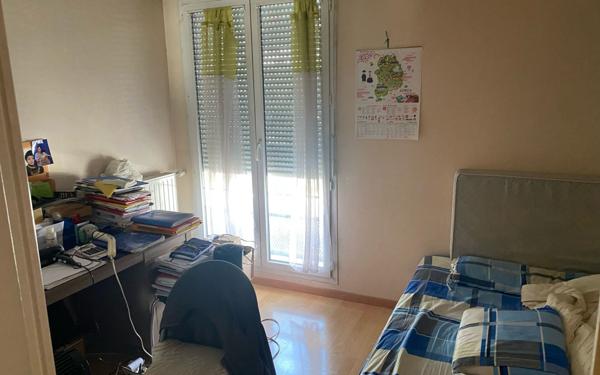 Appartement à vendre    3 pièces • 59 m2 Bagnolet