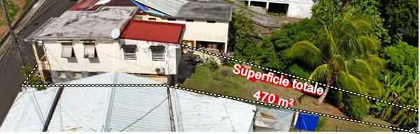 EXCLUSIVITE - FORT-DE-FRANCE - RARE 470m² - Maison 7P 119m² - 2x F2 - Idéal investisseur ou famille - 174 000